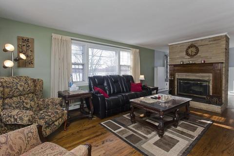 90 Ogden St, Springfield, MA 01151 photo 3
