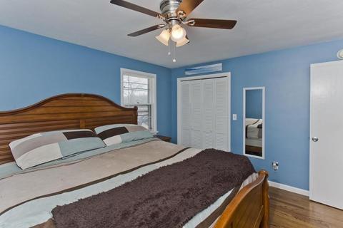 90 Ogden St, Springfield, MA 01151 photo 13