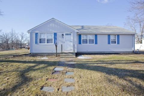 90 Ogden St, Springfield, MA 01151 photo 1