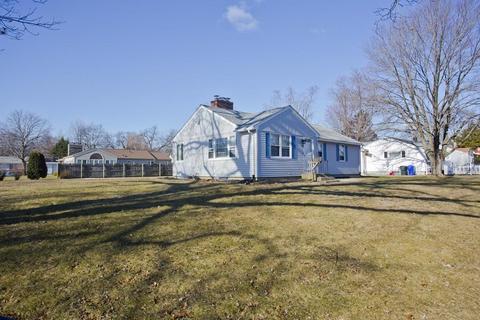 90 Ogden St, Springfield, MA 01151 photo 24