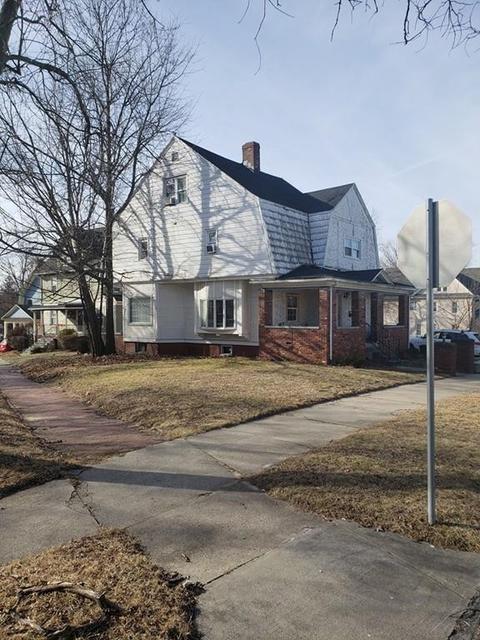 54 Chase Ave, Springfield, MA 01108 photo 1