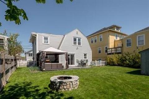38 J St, Hull, MA 02045 photo 2