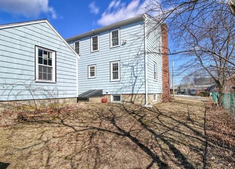 30 Maple, Stoneham, MA 02180 photo 23