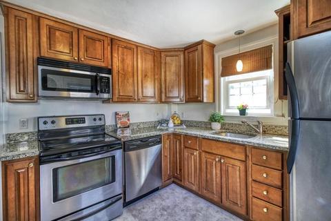 30 Maple, Stoneham, MA 02180 photo 8