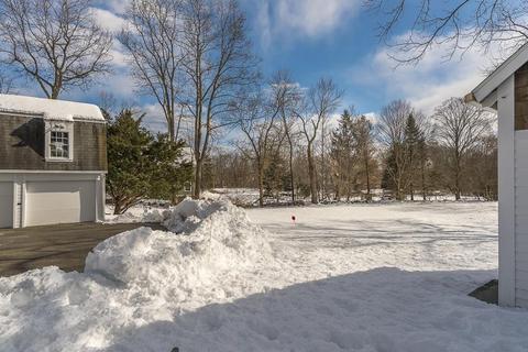 90 Centre St, Danvers, MA 01923 photo 5
