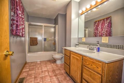 320 Main St, Springfield, MA 01151 photo 12