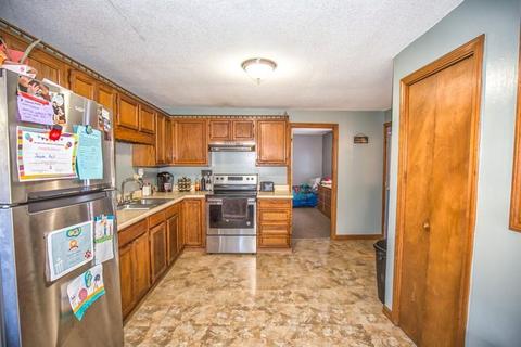 320 Main St, Springfield, MA 01151 photo 13