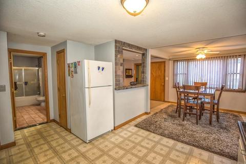 320 Main St, Springfield, MA 01151 photo 6