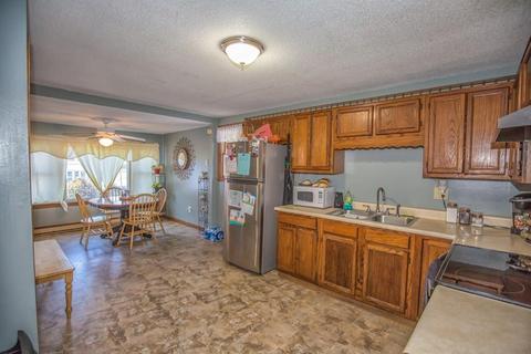 320 Main St, Springfield, MA 01151 photo 15