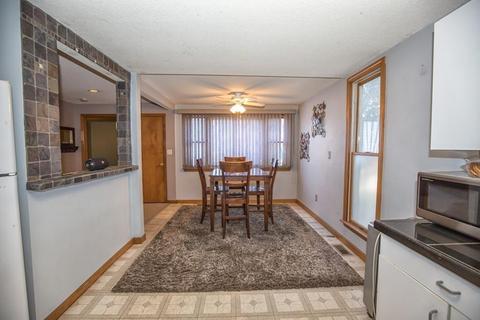 320 Main St, Springfield, MA 01151 photo 5
