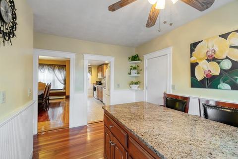 283 Eighth Ave, Woonsocket, RI 02895 photo 3