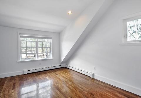 27 Hull St, Hingham, MA 02043 photo 17