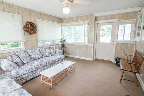15 Delaware Ave, Danvers, MA 01923 photo 13