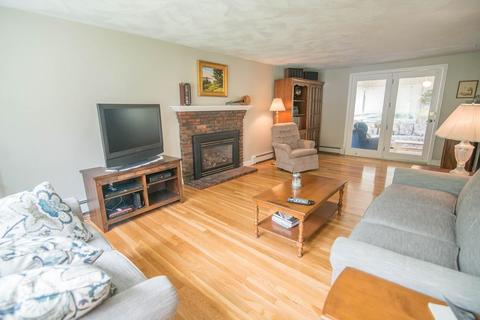 15 Delaware Ave, Danvers, MA 01923 photo 6