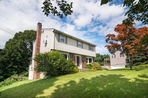 15 Delaware Ave, Danvers, MA 01923 photo 2
