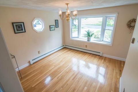15 Delaware Ave, Danvers, MA 01923 photo 9