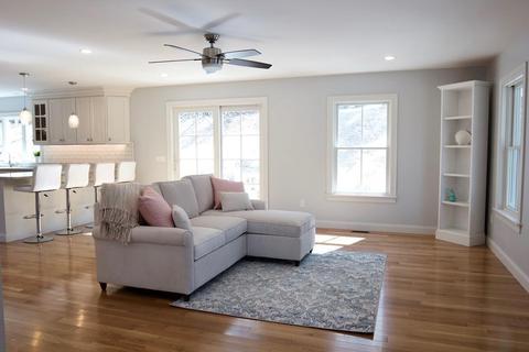 2 Dornell Rd, Gloucester, MA 01930 photo 4