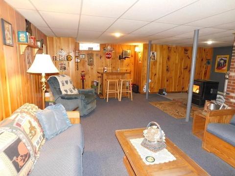 7 Hickory Ln, Webster, MA 01570 photo 15