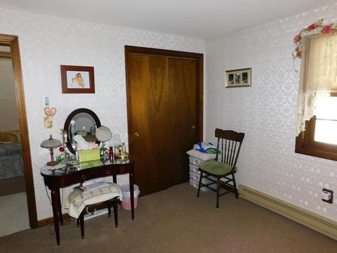 7 Hickory Ln, Webster, MA 01570 photo 11