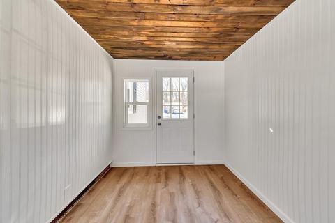 91 Hudson St, Springfield, MA 01118 photo 5