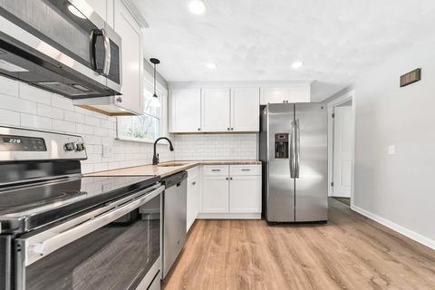91 Hudson St, Springfield, MA 01118 photo 8