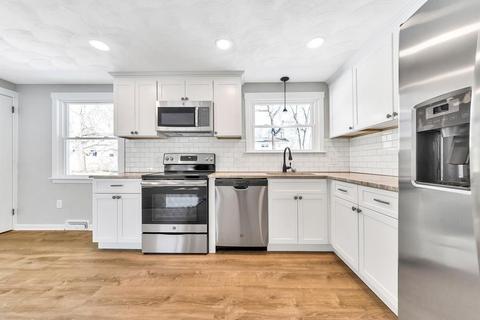 91 Hudson St, Springfield, MA 01118 photo 9