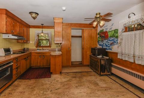385 Whiting Ave, Dedham, MA 02026 photo 4