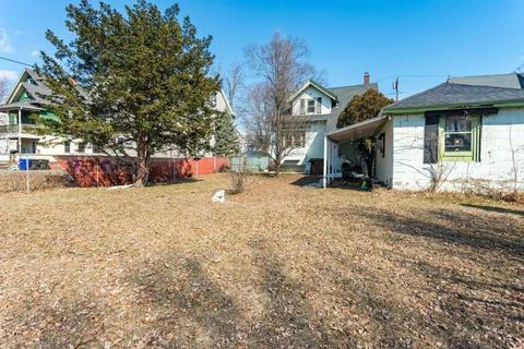 22 Belvidere St, Springfield, MA 01108 photo 21