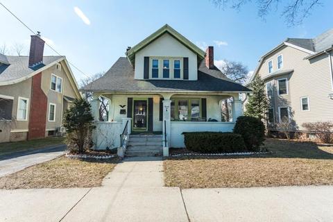 22 Belvidere St, Springfield, MA 01108 photo 3