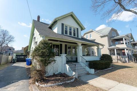 22 Belvidere St, Springfield, MA 01108 photo 2