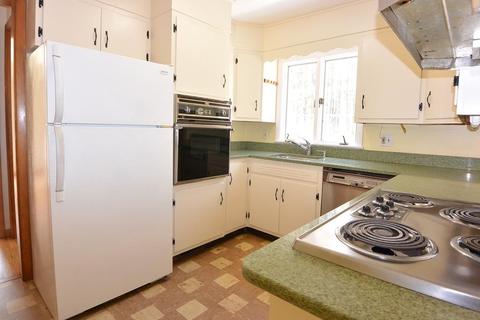 116 Harvard Rd, Lancaster, MA 01523 photo 4
