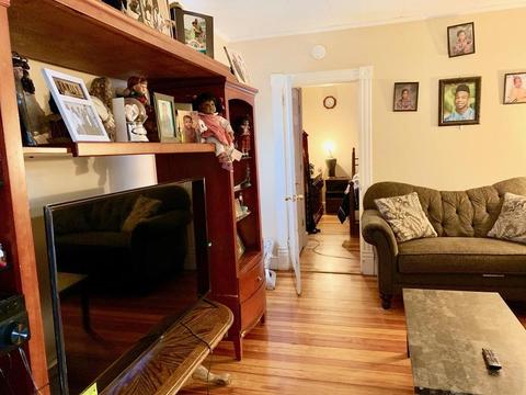 24 Davis St, Springfield, MA 01104 photo 16