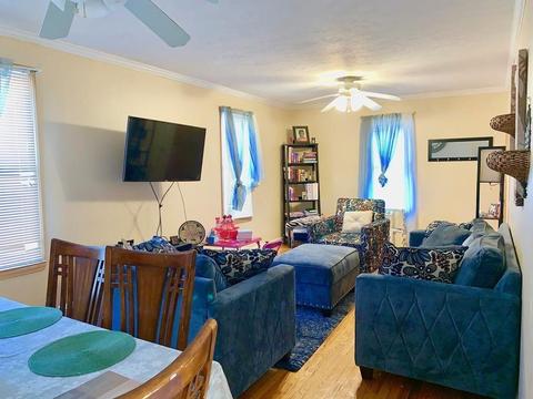 24 Davis St, Springfield, MA 01104 photo 7