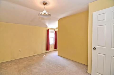 909 Old Post Rd, Walpole, MA 02081 photo 19