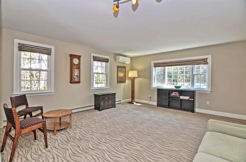 909 Old Post Rd, Walpole, MA 02081 photo 9