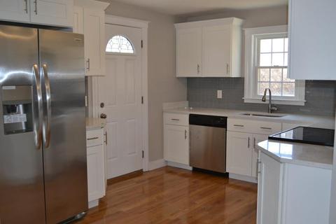 72 Broad St, Jefferson, MA 01522 photo 3