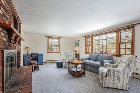 88 Knotty Pine Ln, Barnstable, MA 02632 photo 3