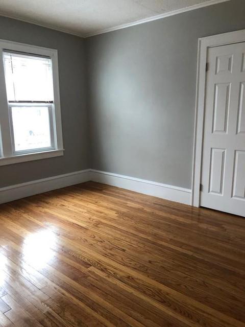 79 Penrose St, Springfield, MA 01109 photo 9