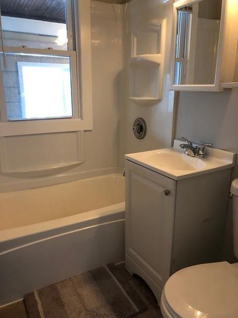 79 Penrose St, Springfield, MA 01109 photo 12