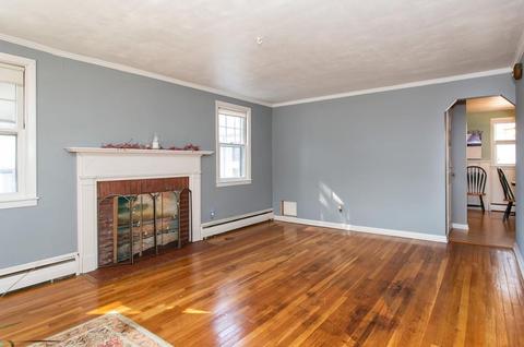 98 Cherokee Dr, Springfield, MA 01109 photo 13
