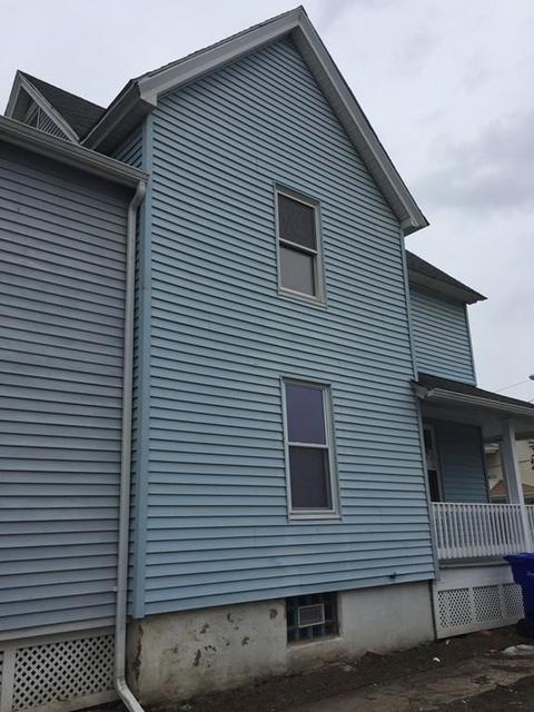 69 Worcester Ave, Springfield, MA 01107 photo 2