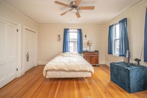 37 Avon Pl, Springfield, MA 01105 photo 18