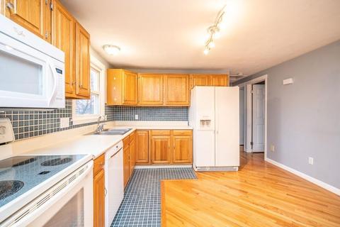 44 Corey Rd, Springfield, MA 01128 photo 12