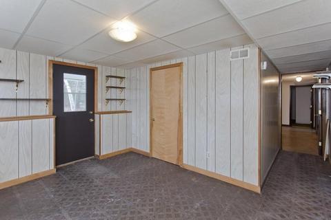 115 Labelle Cir, Chicopee, MA 01020 photo 20