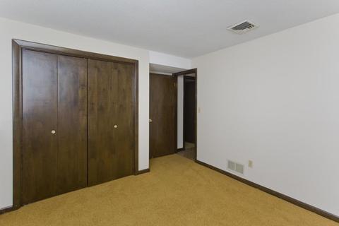 115 Labelle Cir, Chicopee, MA 01020 photo 19