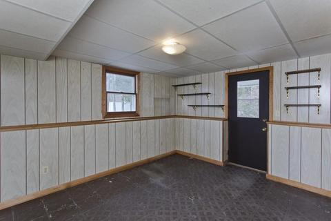 115 Labelle Cir, Chicopee, MA 01020 photo 21
