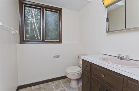 115 Labelle Cir, Chicopee, MA 01020 photo 17