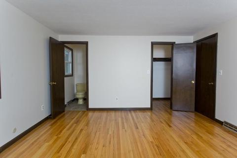 115 Labelle Cir, Chicopee, MA 01020 photo 11