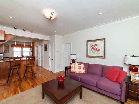 9 High Street Pl #1, Brookline, MA 02445 photo 3
