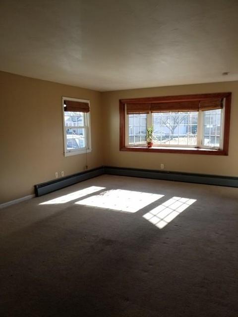176 Jacob St, Chicopee, MA 01020 photo 10